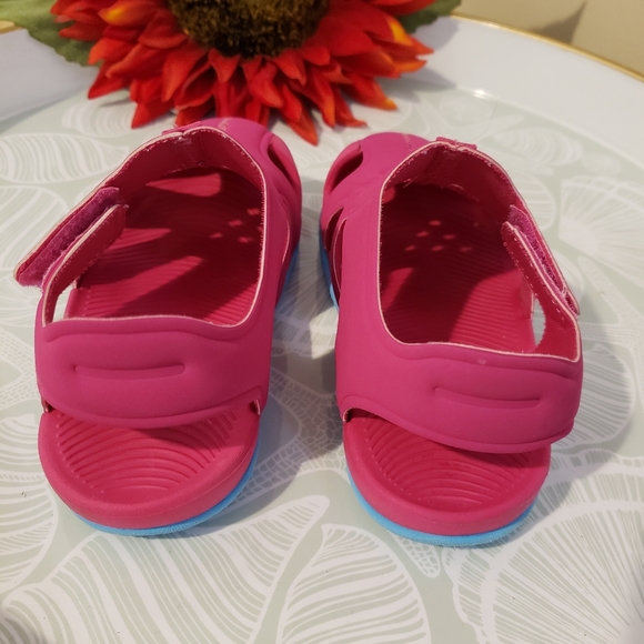 Wonder Nation Girls Pink Sandals. Size: 7/8 - Picture 3 of 7